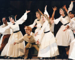 SETTE SPOSE PER SETTE FRATELLI edizione 1998/99
<br>Foto di Giovanni Montenero, Fabio Parenzan