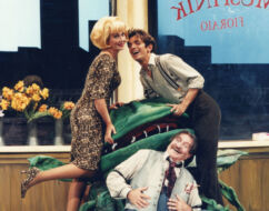 LA PICCOLA BOTTEGA DEGLI ORRORI edizione 2001
<br>Foto di Giovanni Montenero, Fabio Parenzan